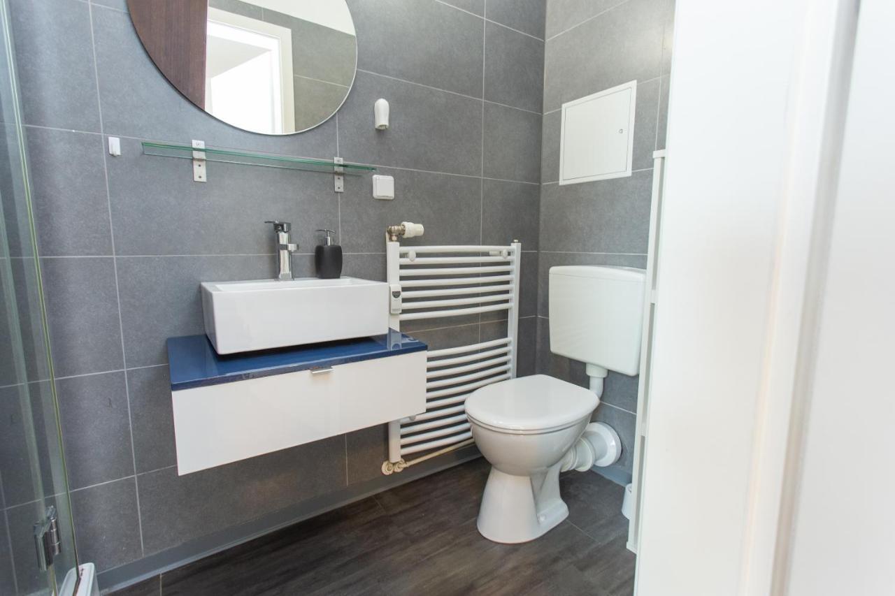Full House Studios - Ls69 Apartments Halle  Extérieur photo